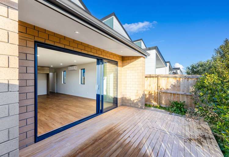 25 John Gray Street Papakura_11