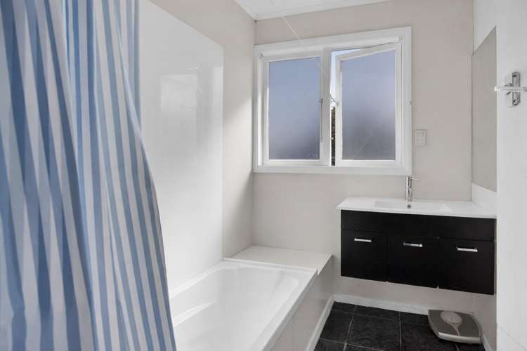 8 Pacey Avenue Hawera_7