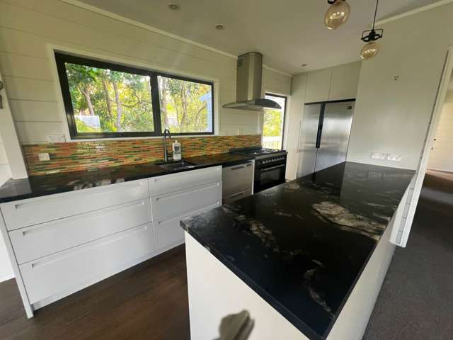 23 St James Avenue Helensville_3