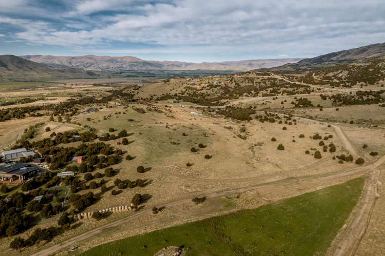 242 Pukerangi Drive Queensberry_18