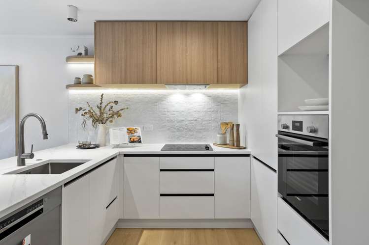 4/32A Tawera Road_3