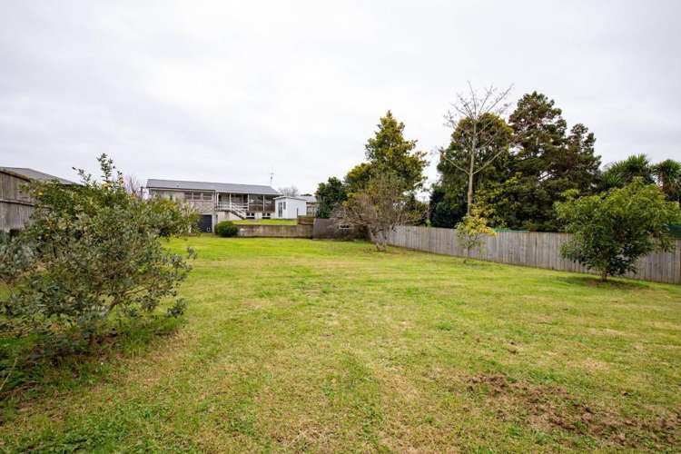 39 Springfield Crescent Enderley_19