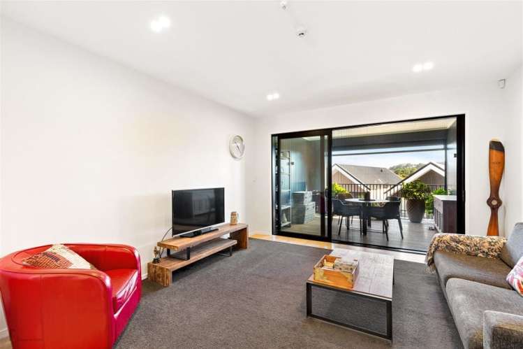 86 Rangihina Road Hobsonville_4