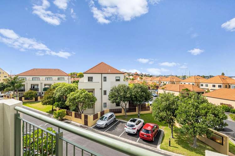 30 Waterside Crescent Gulf Harbour_5