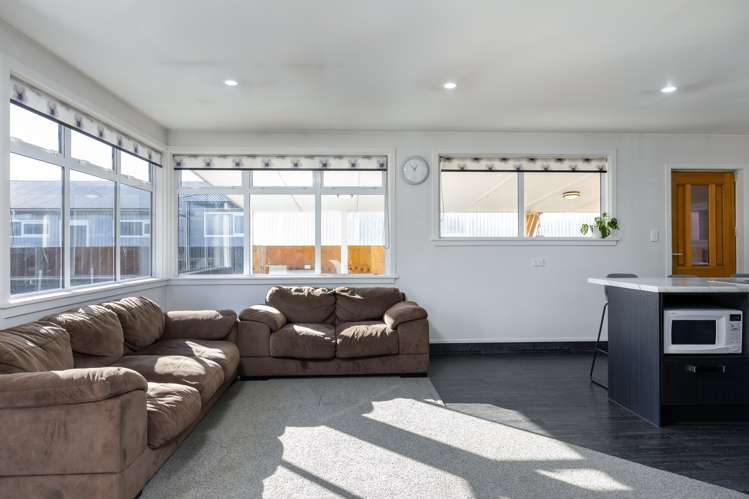 21a Mills Street Seddon_10