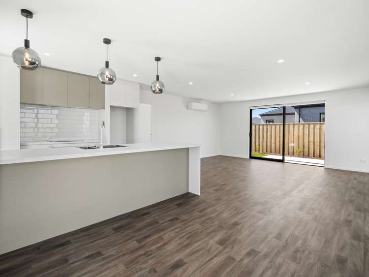 173 Falcons View Drive Rolleston_3