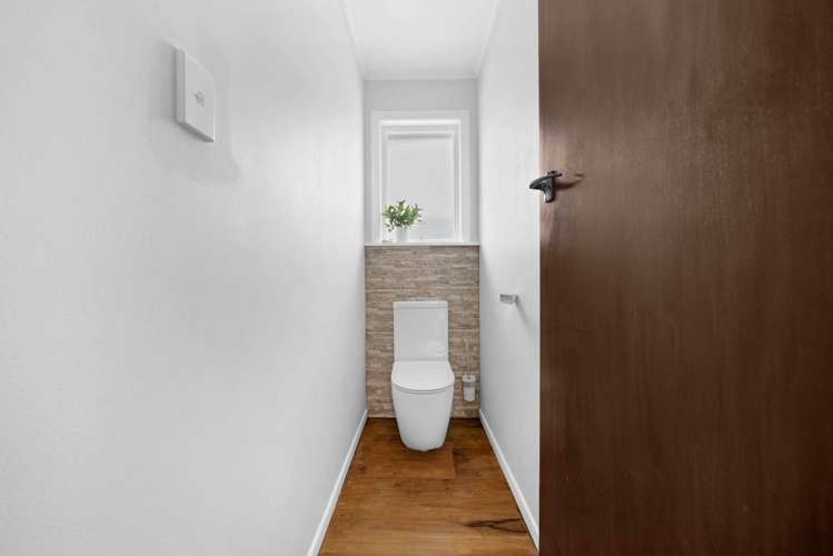 2 La Trobe Street Pakuranga Heights_16