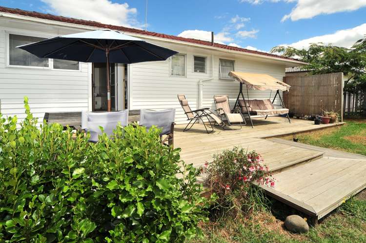 12 Hobart Crescent Wattle Downs_10