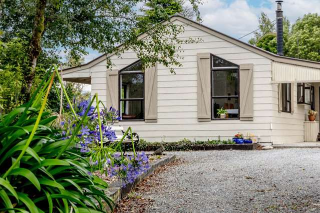 158 Golf Links Road Kaiata_1