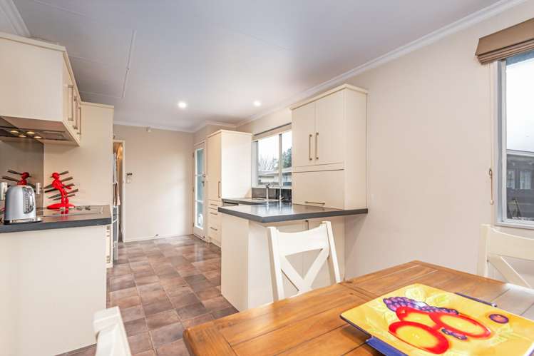 3 Cascade Crescent Westbrook_13