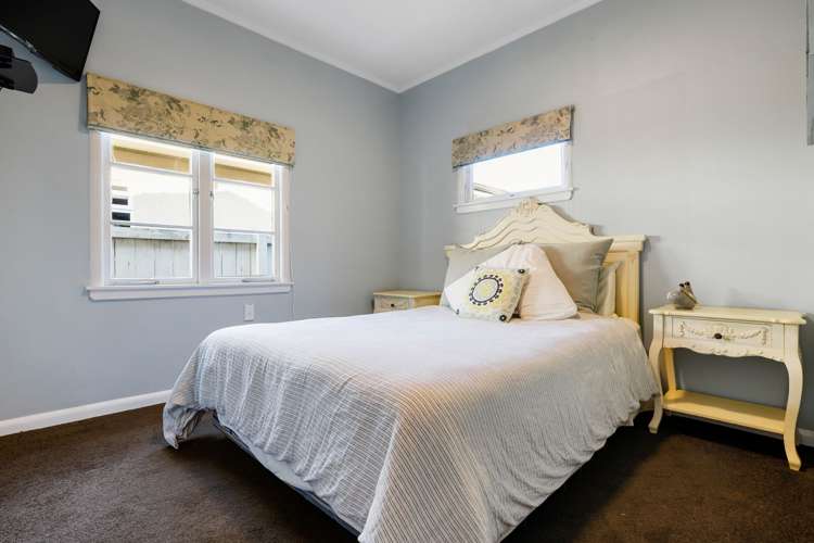 58 Albert Street Hamilton East_11