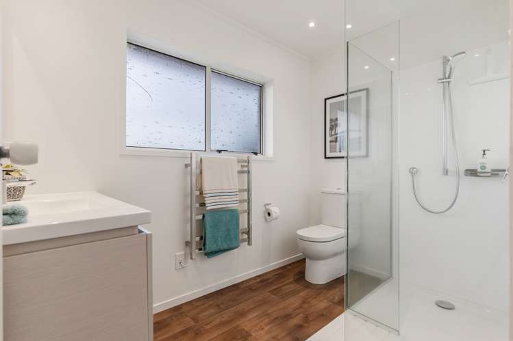 43 Ripon Crescent Meadowbank_11