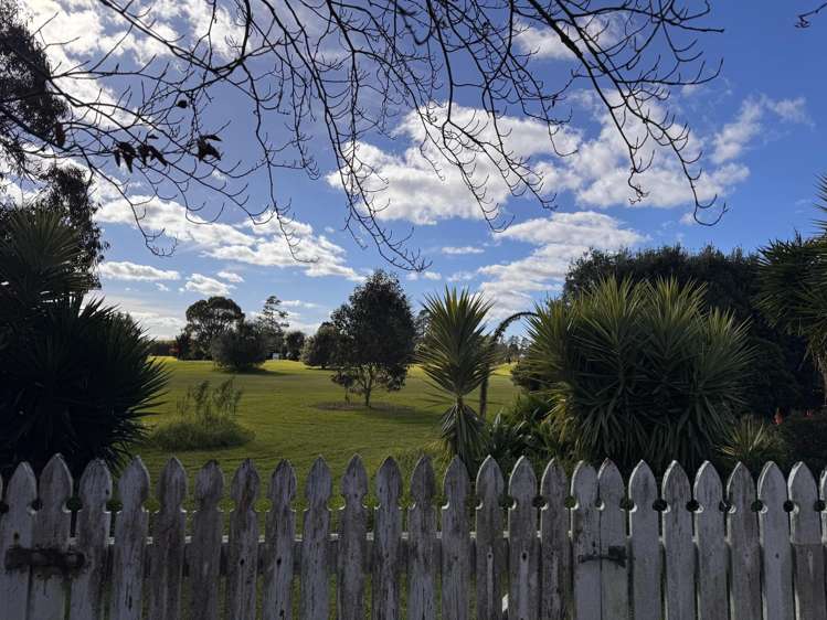 2/141 Carnoustie Drive Manurewa_17