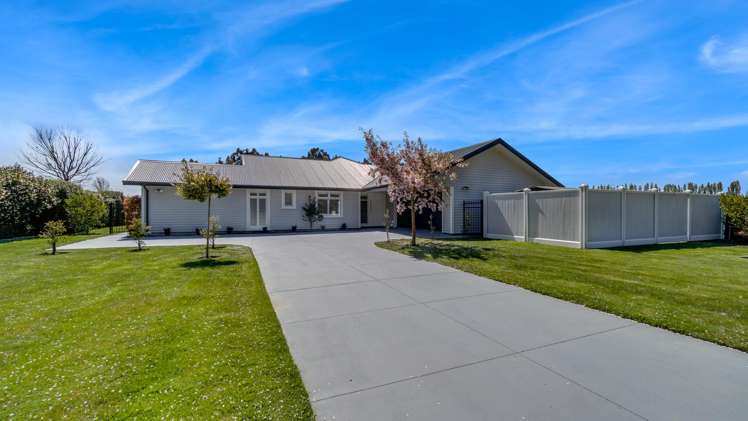 54 Mapleham Drive Pegasus_34