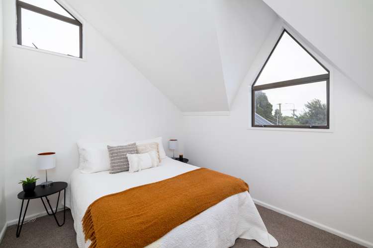 18 Bassett Street Burwood_10