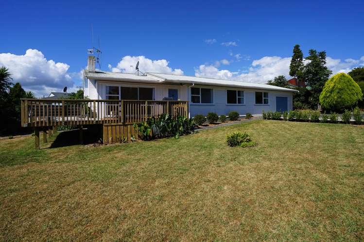 32 Resthill Crescent Glenview_16