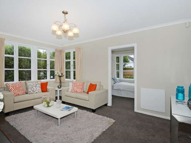 14 Gibson Crescent Naenae_4