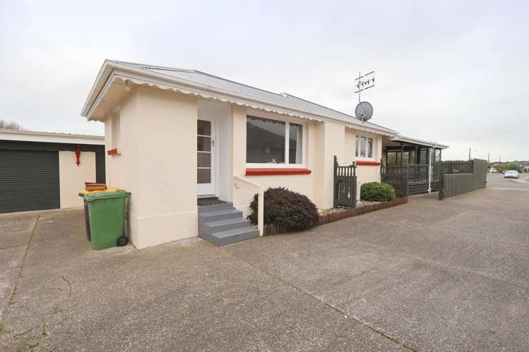99 West Street Hawthorndale_31