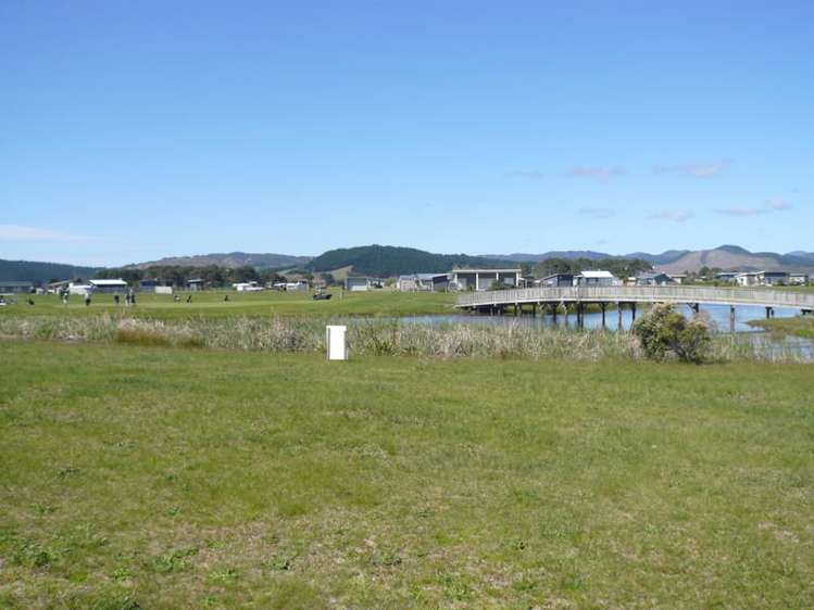 106 The Fairway Matarangi_1