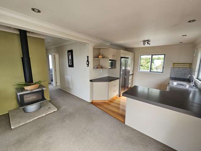 9 Moana Street Kaka Point_2