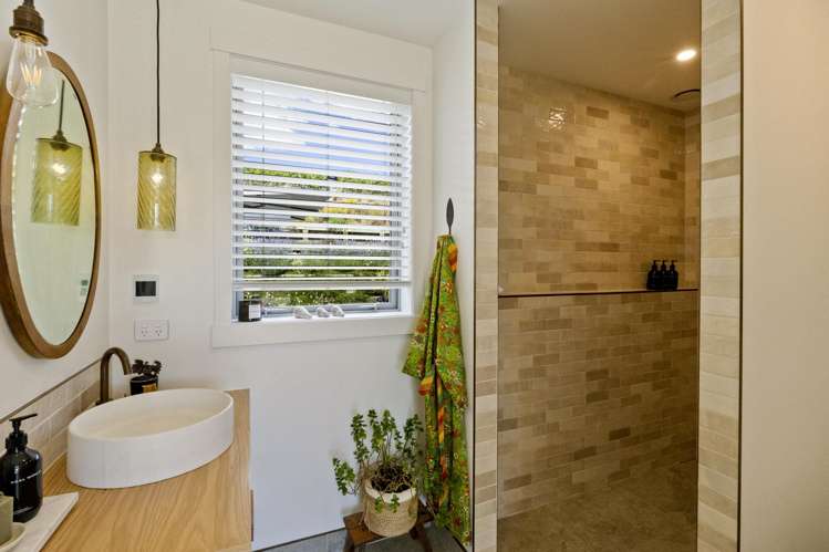 212 Cairnmuir Road Cromwell_15