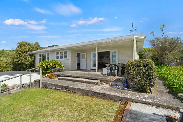 5 Guthrie Crescent Castlepoint_1