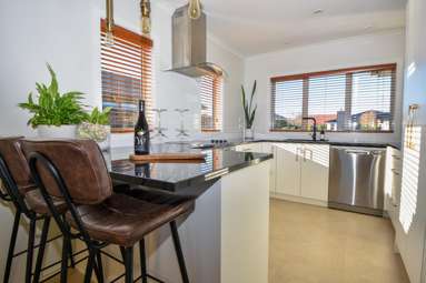 50 Armstrong Avenue_4