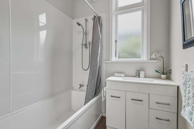 130 Cavell Street Tainui_20