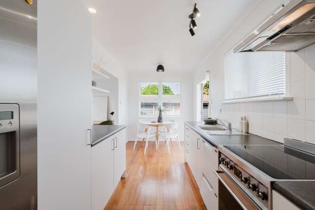 39 Garden Heights Avenue Glenview_2