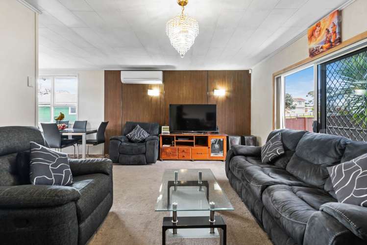 8 Cramond Drive Mangere East_17