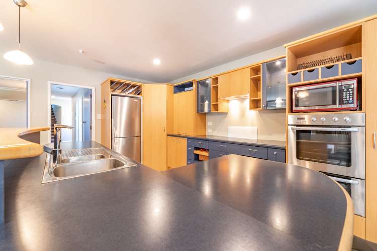 27 Doncaster Street Sockburn_19