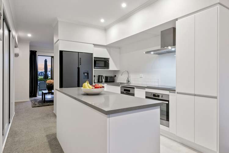 62 Hobsonville Point Road Hobsonville_5