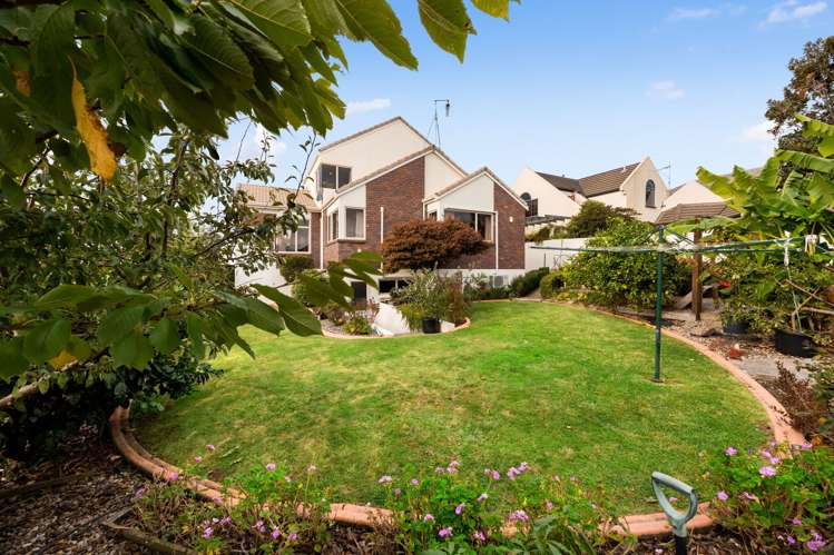 21 Western Heights Drive Western Heights_16