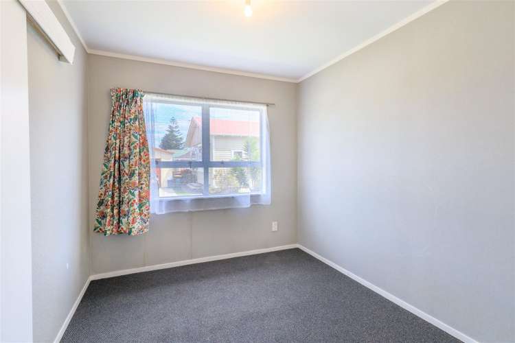 124a Clevedon Road Papakura_11