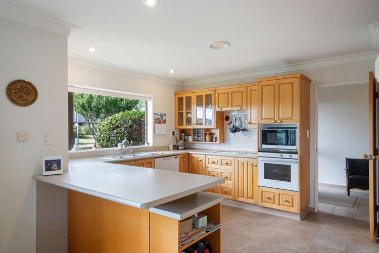 20 Cranbrook Grove Waikanae_4