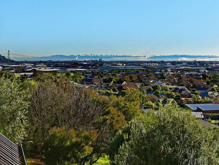 2/133 Port Hills Road Heathcote Valley_22