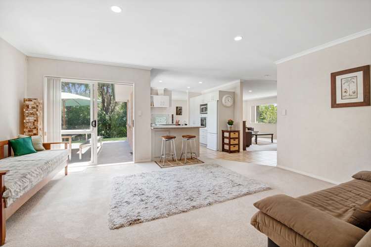 19 Grovenor Drive Orewa_17