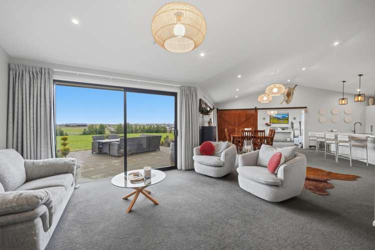 415A Flora Road East_4