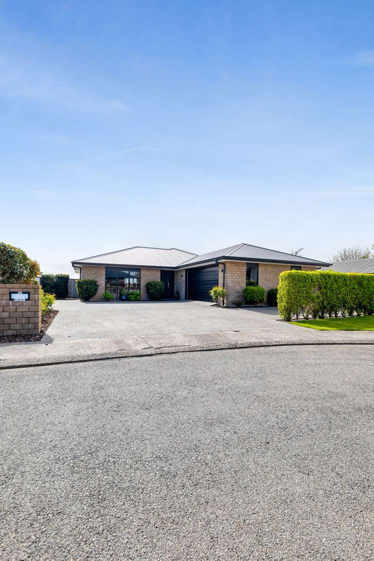 38 Montague Grove Stratford_24