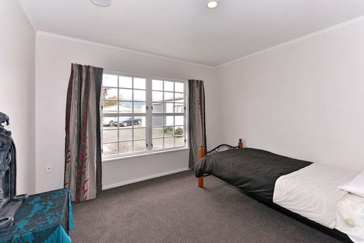 389 Lower Queen Street Richmond_15