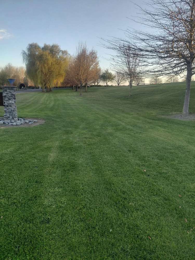 8 Village Green Drive Huntingdon_10
