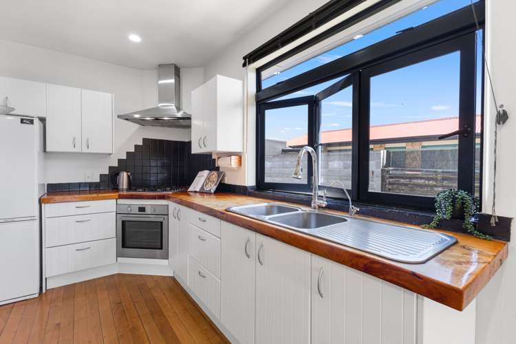 5 Julian Road Warea_8