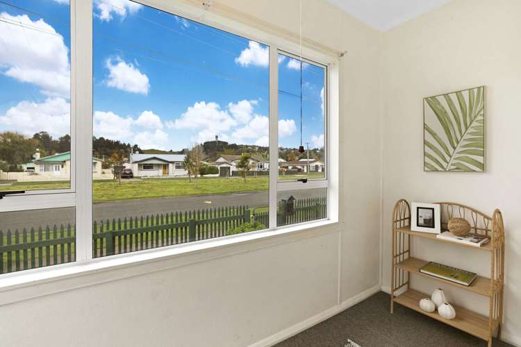 15 Burton Avenue Whanganui East_9