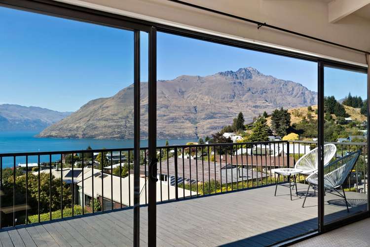 38 Avalon Crescent Fernhill/Sunshine Bay_32