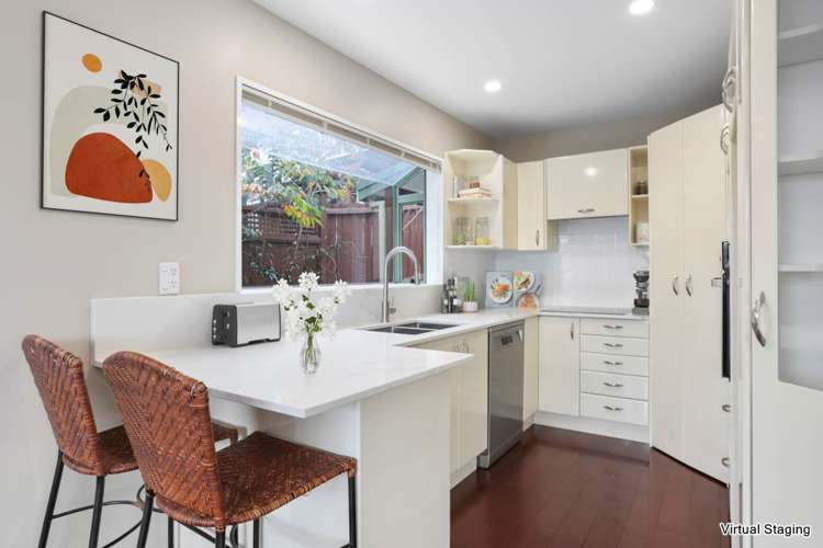 2/10 Sailfish Drive West Harbour_7