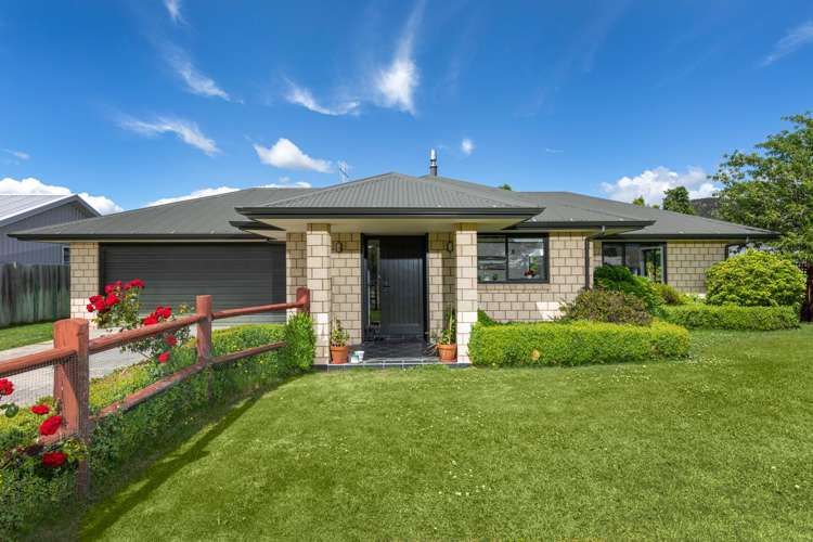 51 Frye Crescent Albert Town_24