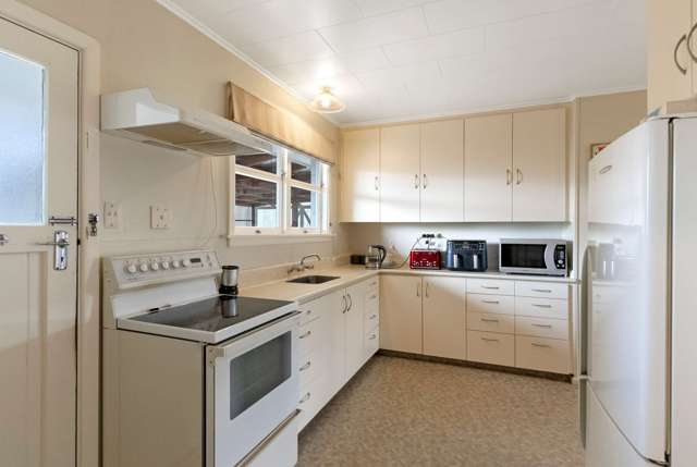 242 Dobson Street Hampstead_1