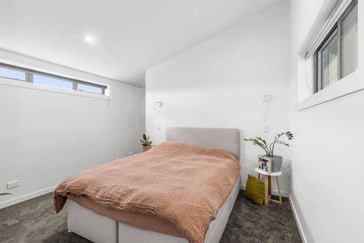 216c Sutherland Road Lyall Bay_12