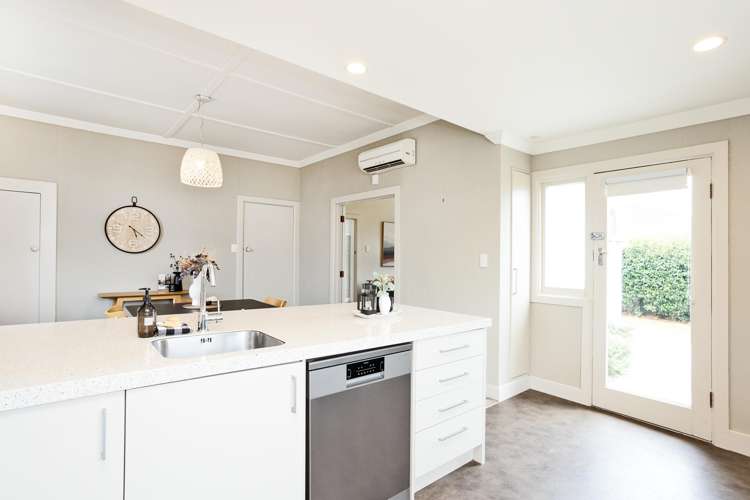 15b Salford Street Windsor_5