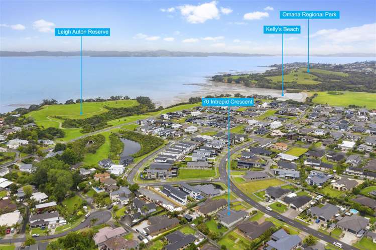 70 Intrepid Crescent Beachlands_18